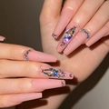 Uñas postizas extra largas rosa mate estilo ataúd con cristales y diamantes aurora - Estilo Strass Mate Rosa Nude (JP1698)