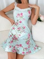 Détails de la chemise de nuit en satin bleu clair avec roses roses et bordure dentelle - S / Rose Bleu Clair