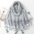 Bohemian blue paisley floral scarf with stylish tassels and lightweight fabric finish - 180*90CM / Blue White Ethnic