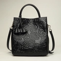Black leather handbag with 3D rose embossing, single handle and detachable strap - L29cm*W12cm*H29cm Handle 10cm / Black