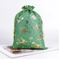 Grüner Weihnachtsgeschenkbeutel aus Baumwolle mit goldenen Mustern und Kordelzug - Grüner Weihnachtsmann mit erhobenen Händen / 30*40cm