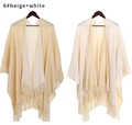 Scialle reversibile in maglia beige e bianco con frange esposto su sfondo bianco - 110*140+20CM / 6# Beige + Bianco