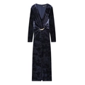 Elegantes tiefblaues Samt-Midikleid mit V-Ausschnitt und goldener Taillenschnalle - S / Marineblau