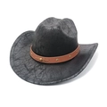 Détail du chapeau de cowboy avec texture marbrée et bande en cuir marron cloutée - M(56-58cm) / Noir