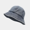 Vista detallada del sombrero de pescador en denim azul oscuro con lavado vintage - Talla única / Azul oscuro