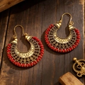 Detail of bohemian crescent earrings with red braided rope and antique gold metal engraving - 06 Antique Gold S250