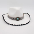 Cappello da cowboy bianco con fibbia in turchese e dettaglio bordo intrecciato - Taglia unica / Bianco Bordo Nero (Pietra Blu Ovale)
