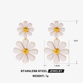 Double-layered daisy drop earrings in stainless steel with white enamel and gold finish - White