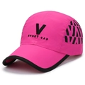 Berretto da baseball rosa fluo ad asciugatura rapida con ricamo nero V SPORT CAP - Rosa Rosso