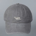 Gros plan sur la casquette de baseball en coton lavé gris avec broderie détaillée - M(56-58cm) / Gris