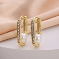 Chic gold-plated U-shaped earrings with square cubic zirconia and elegant white pearls - U-shape Square Stone Pearl