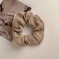 Chouchou élégant en laine à motif pied-de-poule marron et beige pour coiffure tendance - Pied-de-poule bord crème / Brun Beige