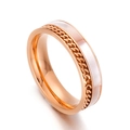 Anillo de acero de titanio oro rosa con incrustación de concha y diseño de cadena - US 6 / Oro rosa