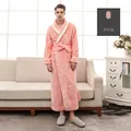 Men's dusty pink thickened flannel bathrobe with waffle pattern and contrast lapel - Dusty Pink Men