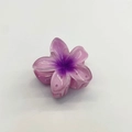 Frangipani hair claw clip with purple and pink gradient resin petals for women - 6x5x3.8CM / Purple