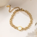 18K gold-plated titanium steel bracelet with natural round white mother-of-pearl charm - Round Mother of Pearl Style (XKB0056) / Gold
