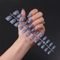 Kit di 24 unghie finte lunghe quadrate grigio-blu lucide su supporto da esposizione - Confezione a Strisce (Senza Colla) / Blu Grigastro (CFL-05)