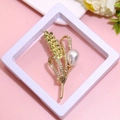 Golden wheat-shaped brooch with yellow rhinestones and white pearl in a display box - XZ162-Gold Wheat-Boxed