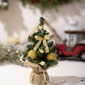 Mini albero di Natale da tavolo con palline dorate, luci LED e base in juta - Oro