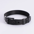 Dettaglio cinturino orologio in maglia milanese nera con fibbia ad ardiglione regolabile - Larghezza 10mm / Nero