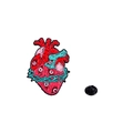 Detalle de broche de corazón en esmalte rojo con espinas y cierre de goma negro posterior - Ojo Espinoso (C2545-2)