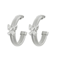 Détail de boucles d'oreilles créoles argentées avec texture torsadée et nœud cœur évidé - Boucles d'oreilles spirale à nœud (CK505) / 8mm / Argent