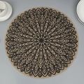Set de table rond en jute naturelle avec motif mandala noir sur un bureau gris - Sans Franges Motif Noir 7