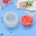 Detailansicht der Rosen-Silikonform mit 8,5 cm Durchmesser und fertigem Seifen-Produkt - Große Größe(L#)
