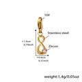 Makroaufnahme des Gold-Infinity-Anhängers mit Karabinerverschluss und Zirkonia - Unendlichkeitssymbol Anhänger / Goldene Unendlichkeit Zirkon