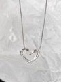 Collier avec pendentif cœur argenté poli et chaîne serpent élégante pour femmes - Coeur Creux / Argenté