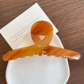 Elegant amber acetate hair claw clip with golden logo for French vintage hairstyles - 7-Amber Coffee