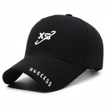 Berretto da baseball in cotone nero con ricamo XS bianco e scritta SUCCESS - Regolabile / Nero