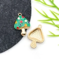DIY mushroom pendant in green enamel with colorful dots and golden metal finish - Drip Oil Colored Dots Green Mushroom