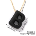 Specifiche dettagliate sulle dimensioni per ciondolo lettera B nero opaco e catena oro - Lettera B (N01210-B)