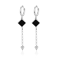 Orecchini nappa in acciaio argento con pendente nero quadrato e punta affilata - Stile Cono Quadrato Geometrico Acciaio (MS-734 Steel)