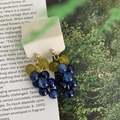 Elegant grape cluster tassel earrings with shimmering blue and green resin beads - Green - Blue