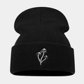 Dettaglio del ricamo a fungo bianco su un berretto invernale in maglia nera unisex - Taglia unica / Nero