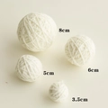 Palline di Natale fatte a mano in lana bianca in quattro dimensioni: 8cm, 6cm, 5cm e 3,5cm - 3.5cm / Palla di Lana Fatta a Mano in Cotone al Latte Bianco
