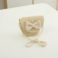 Détail du sac bandoulière en paille beige pour filles avec nœud en dentelle et pois marrons - Sac / Beige