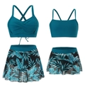 Detalle de bañador familiar verde pavo real con estampado tropical y falda de malla - S / Verde Azulado Conjunto de 3 Piezas