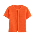 Detail der hellen orangefarbenen Strickjacke mit Pailletten und schimmernder Textur - S / Oberteile / Orangerot