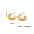 Details van afmetingen en gewicht van gouden onregelmatige gedraaide oorringen - Croissant Gedraaide Stijl (EXRGE0547) / Goud