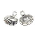 Silver alloy seashell pendant charms with detailed texture for DIY jewelry making - Radiating Shell (A4-044) / Antique Silver