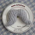 Décoration de sapin de Noël en peluche grise avec cordon rose, taille 12x17cm - Ornement Moustache/Ailes en Peluche Gris-01