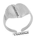 Detailweergave van de hartring van 1,6 cm met verstelbare band en verticaal lijnpatroon - Zilver
