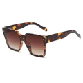Fashionable oversized square sunglasses with tortoiseshell frames and gradient brown lenses - Tortoise Frame Gradient Tea