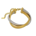 Détail du bracelet tressé en acier titane 8mm avec maillons entrelacés or et argent - Bracelet Bicolore / 8mm-19+7cm