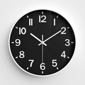 Minimalistische 12-Zoll-Wanduhr mit schwarzem Zifferblatt und weißen Zahlen im Rahmen - Schwarzes Zifferblatt Weißer Rahmen