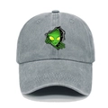 Détail de la broderie alien et texture délavée vintage sur la casquette en coton gris clair - M (56-58cm) / Gris clair