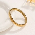 Pulsera elástica dorada con eslabones rectangulares y acabado metálico pulido - Estilo Estrecho de 6mm / Dorado